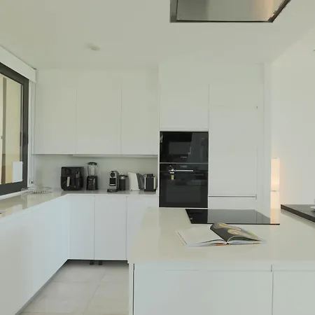 R14 Modern With Fantastic Sea Views * Marbella